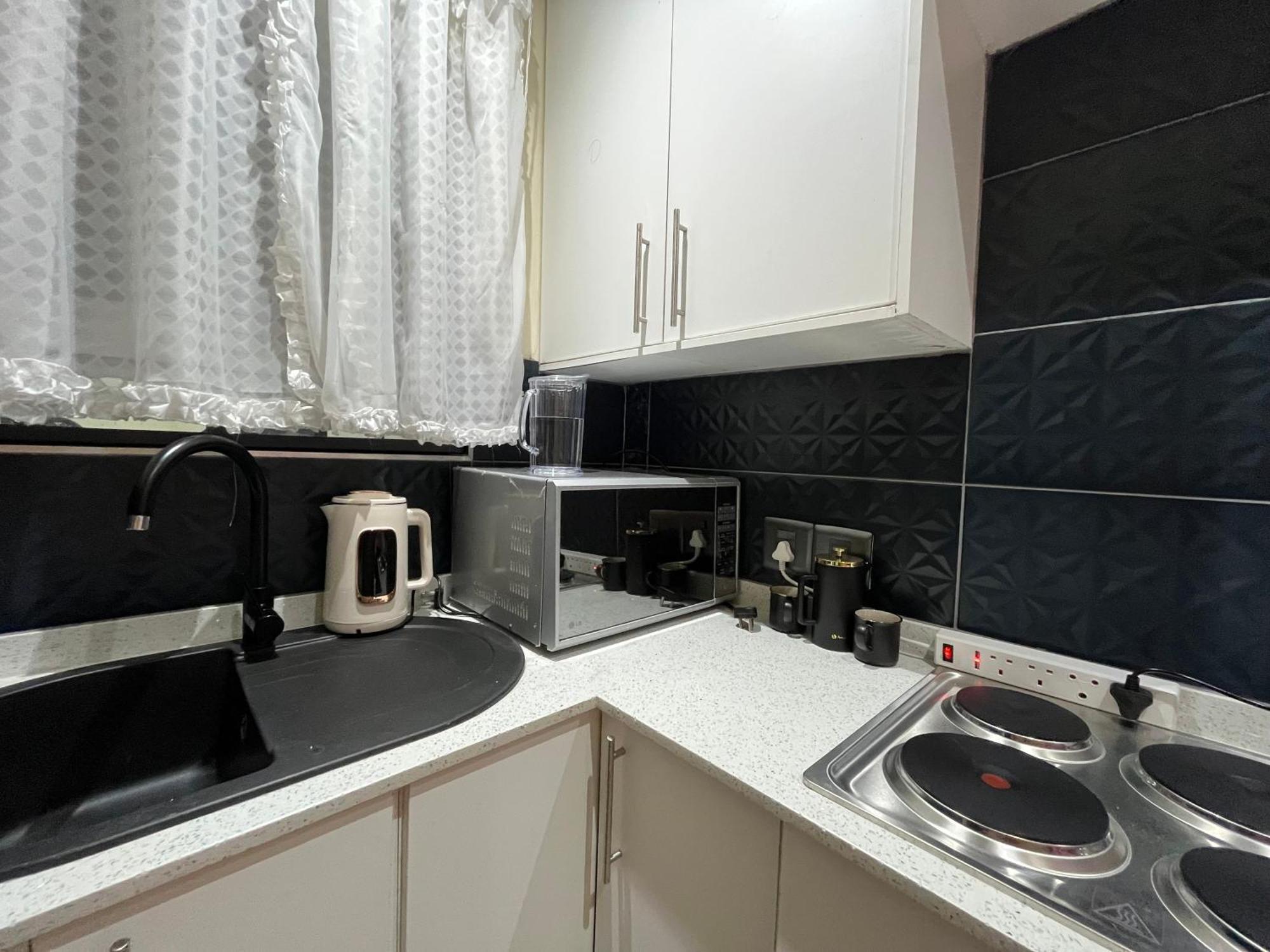The Benjamin Accomodation 伊登维尔 外观 照片